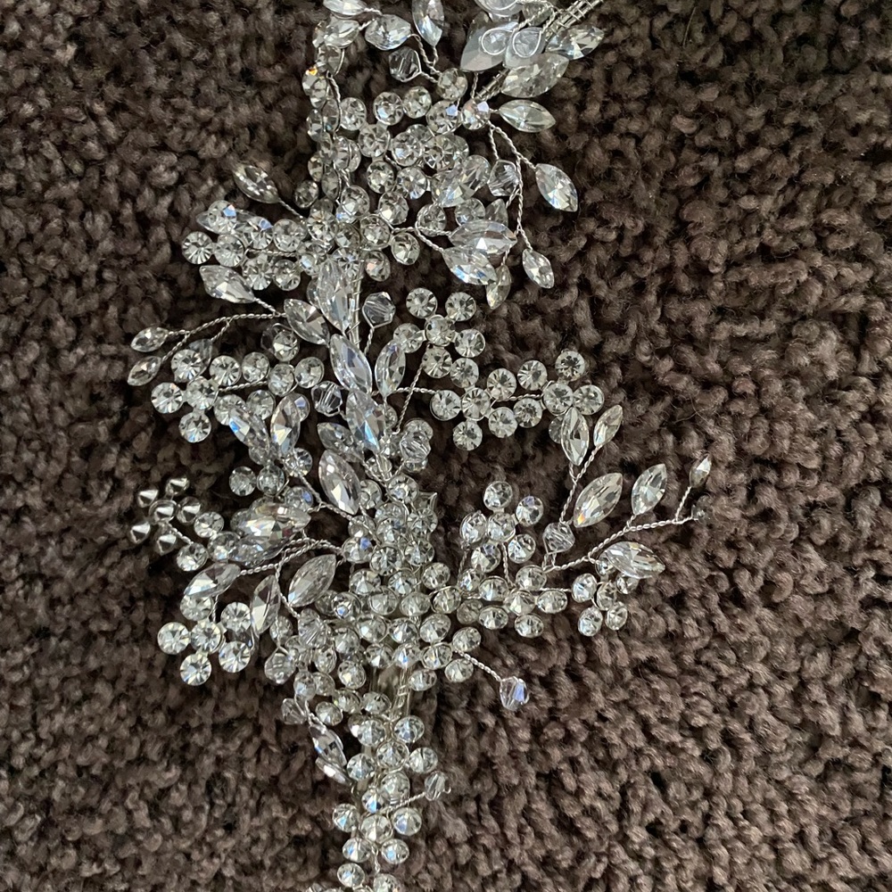 Large rhinestone bridal head piece